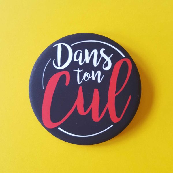 badges dans ton cul par de carton et d'étoiles