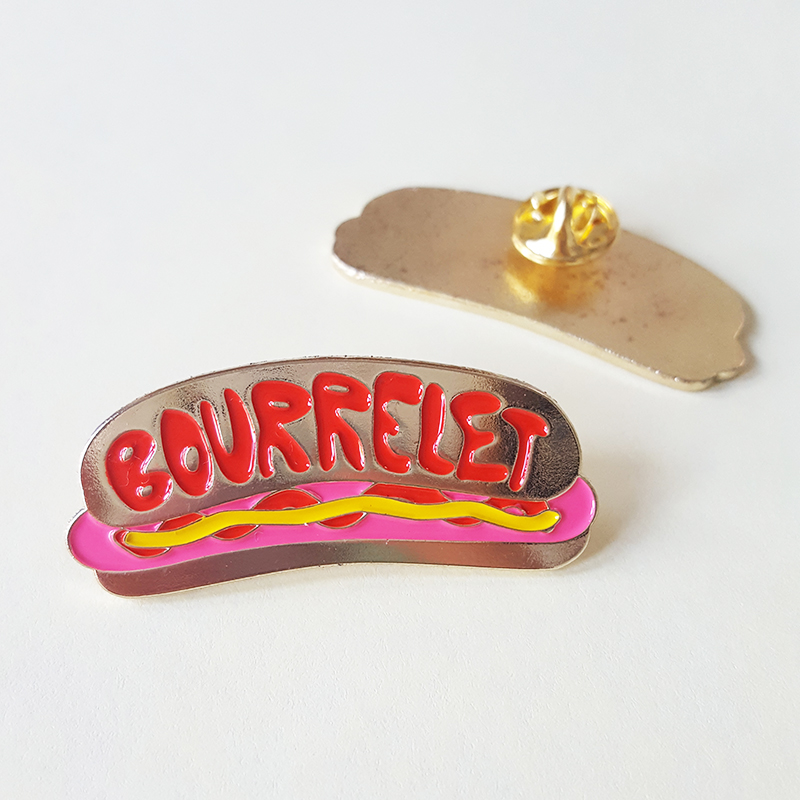 pins bourrelet par de carton et d'étoiles